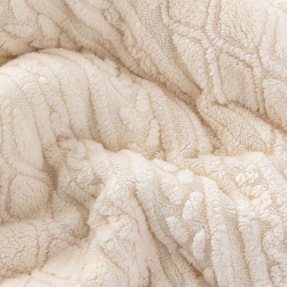 White King Size Sherpa Fleece Down Alternative Comforter Set Z802674