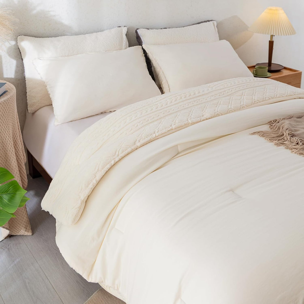 White King Size Sherpa Fleece Down Alternative Comforter Set Z802674