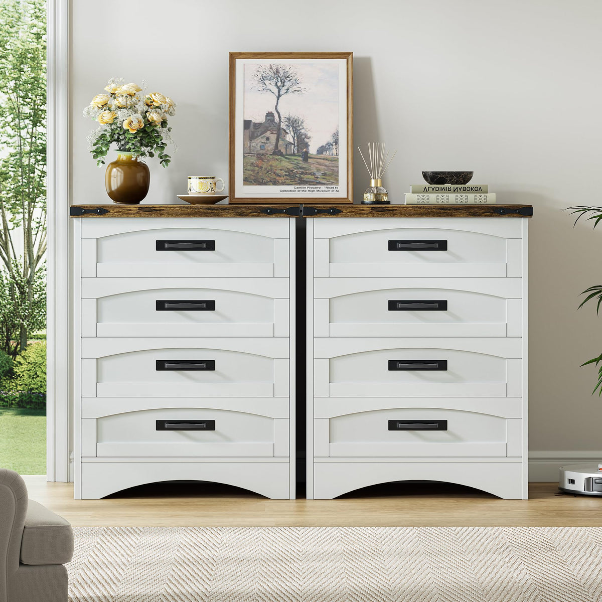 White 4 Drawer Dresser L9924
